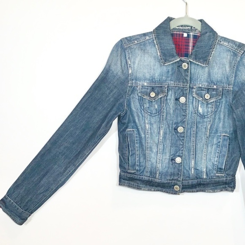 ⏰AEO size S distressed flannel lined jean jacket